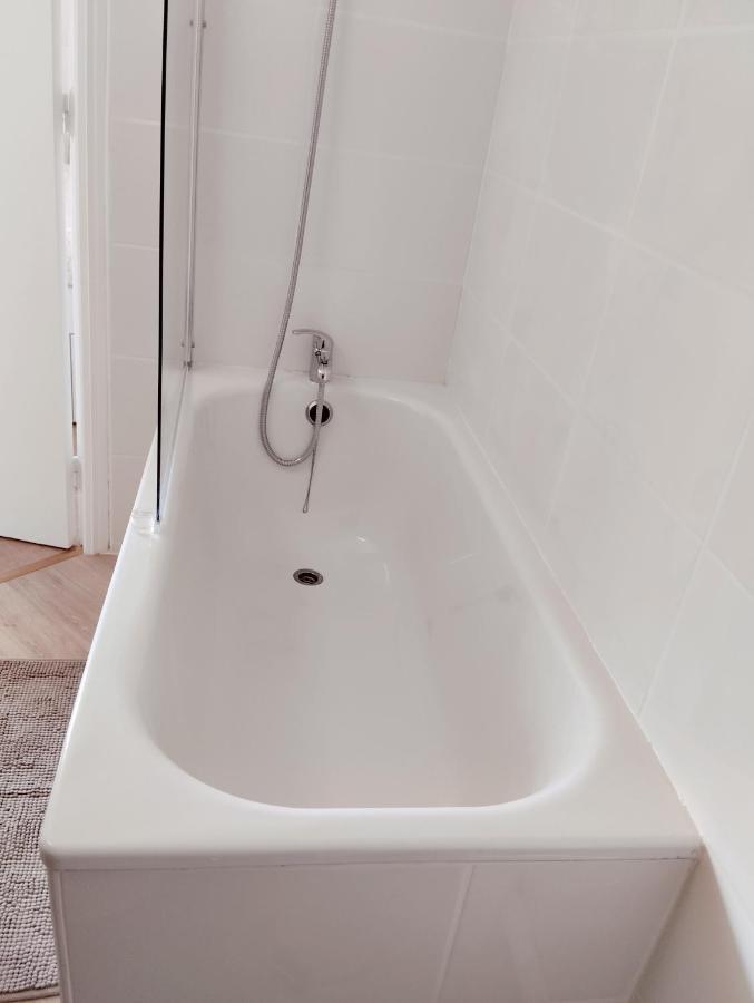 Perle Rare, Appartement Paisible Et Cosy Lamballe Exteriér fotografie